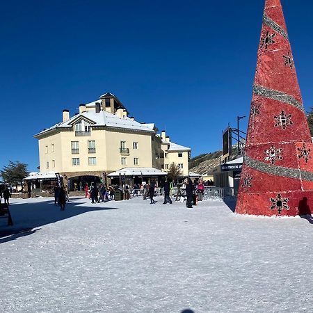 Apartamento Alpino Plaza De Andalucia A Pie De Pistas Sierra Nevada Eksteriør bilde